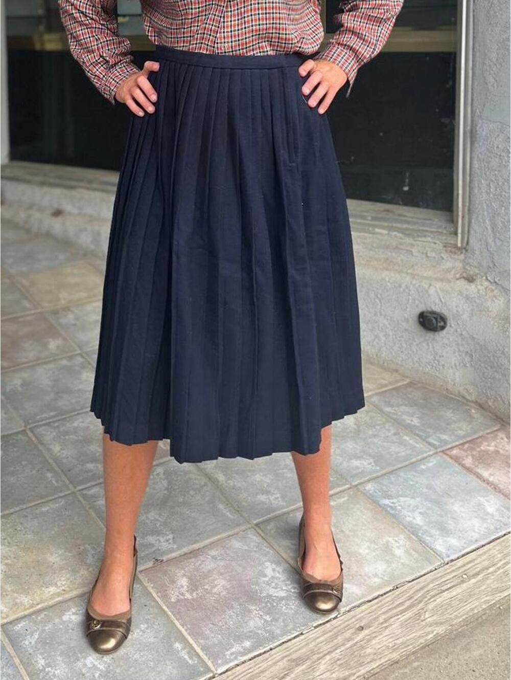 Vintage Century Boston Wool Pleated Skirt Navy A-Line Midi USA Made Size 32”